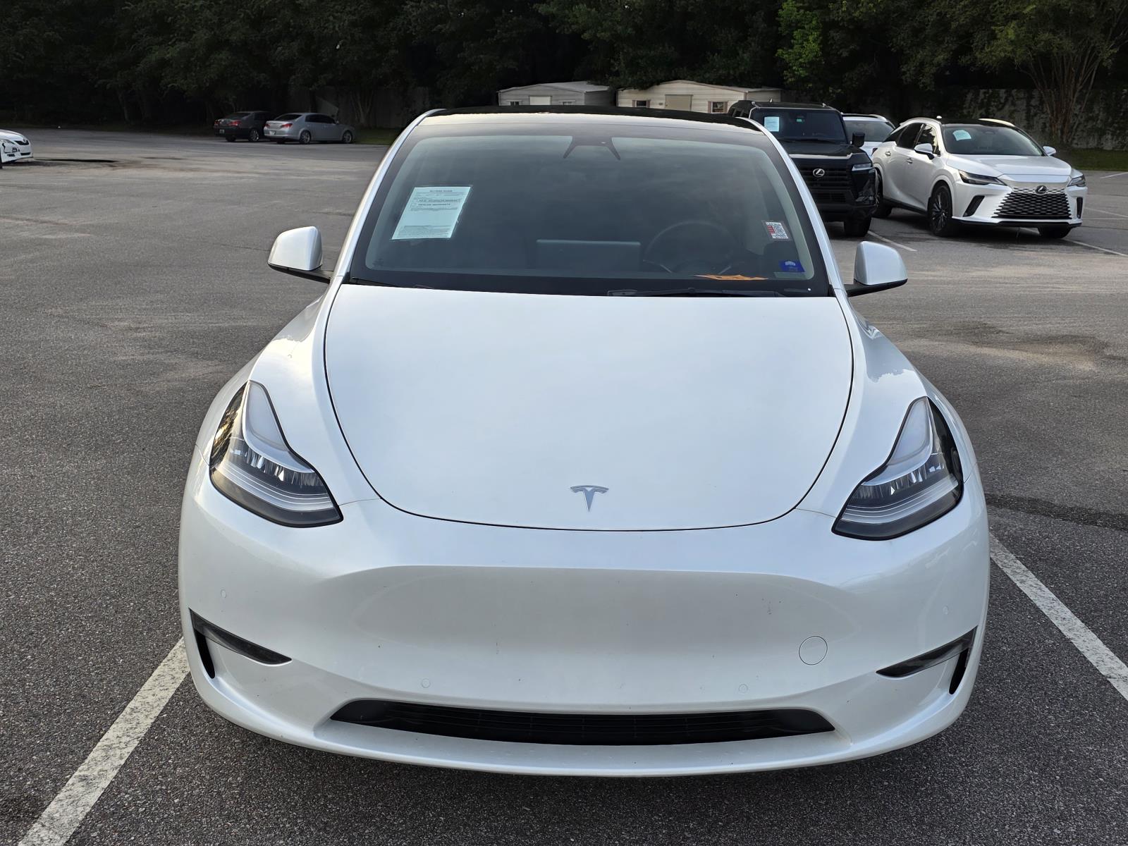 Used 2021 Tesla Model Y Long Range with VIN 5YJYGDEE9MF286450 for sale in Northfield, Minnesota