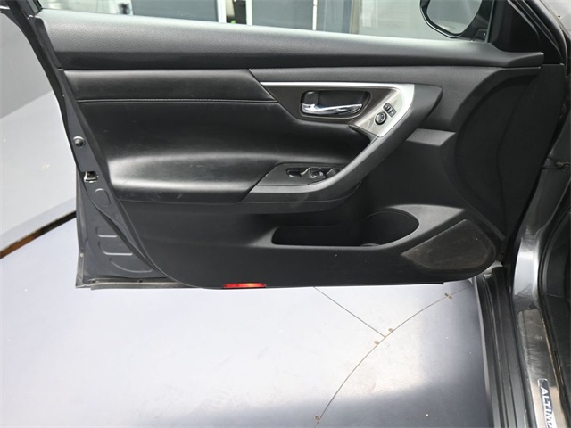 2015 Nissan Altima 2.5 SL photo 14