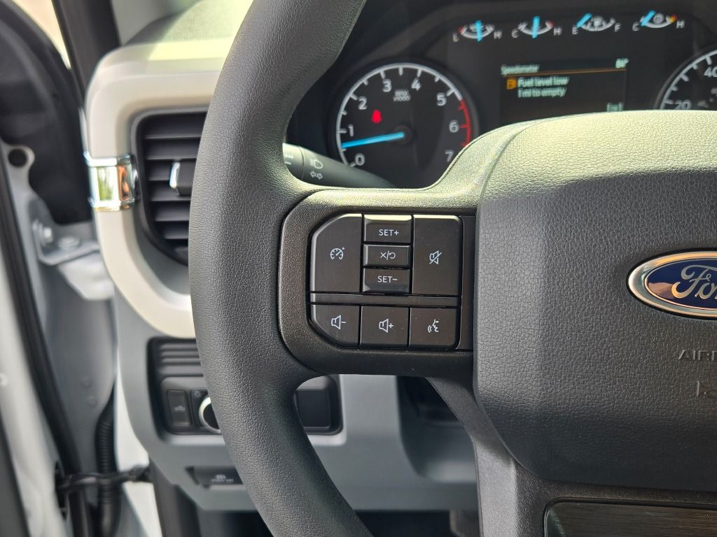 2026 Ford F-250 photo 28
