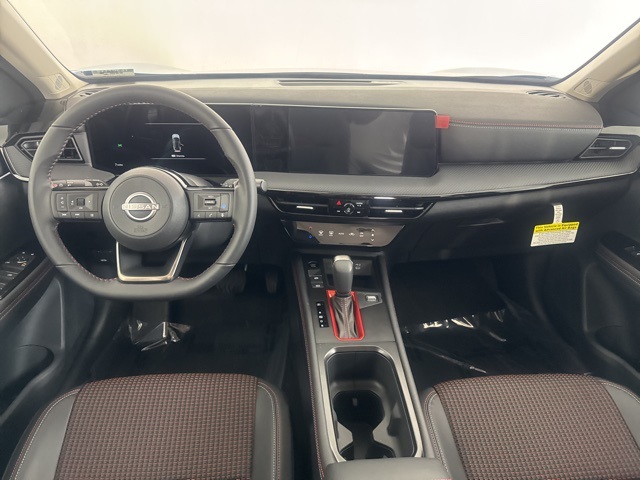 2026 Nissan Kicks SR photo 19