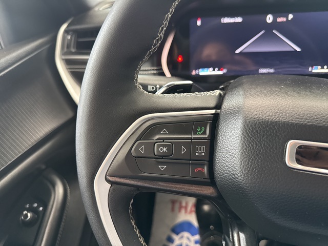 2023 Jeep Grand Cherokee Altitude photo 27
