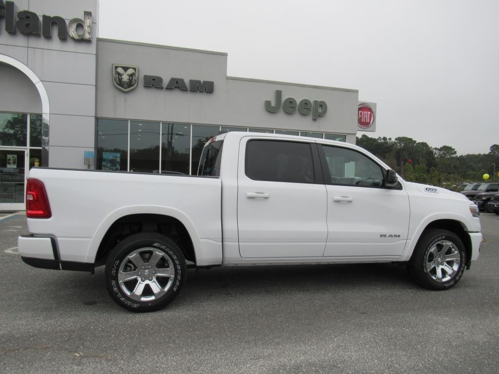 2025 Ram 1500 Big Horn Lone Star photo 6