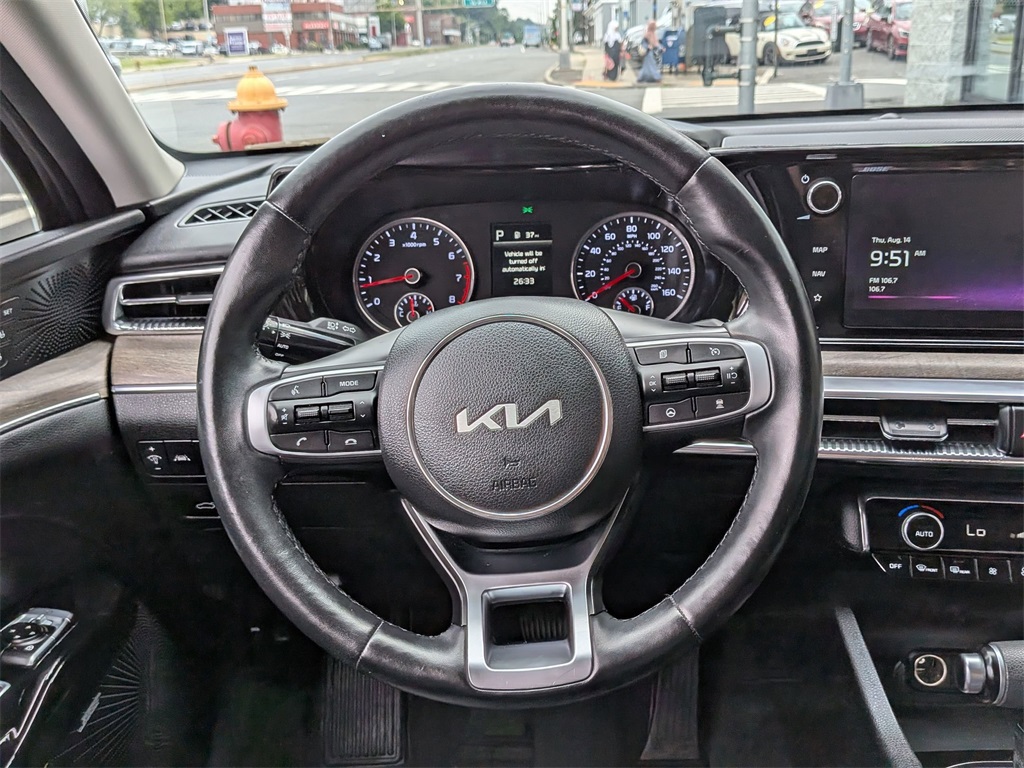 2023 Kia K5 EX photo 13