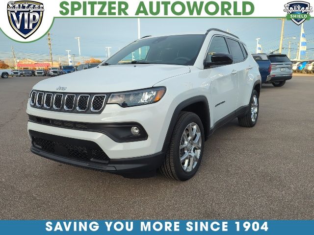 2024 Jeep Compass Latitude Lux's photo