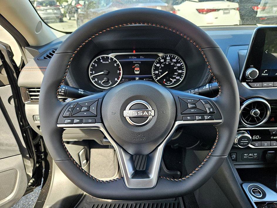 2025 Nissan Sentra SR photo 25