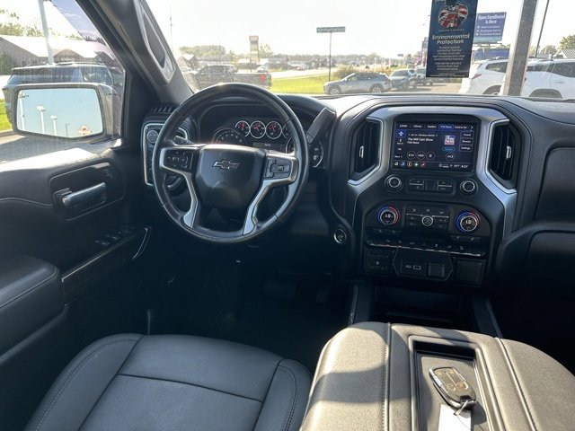 2021 Chevrolet Silverado 1500 RST photo 15