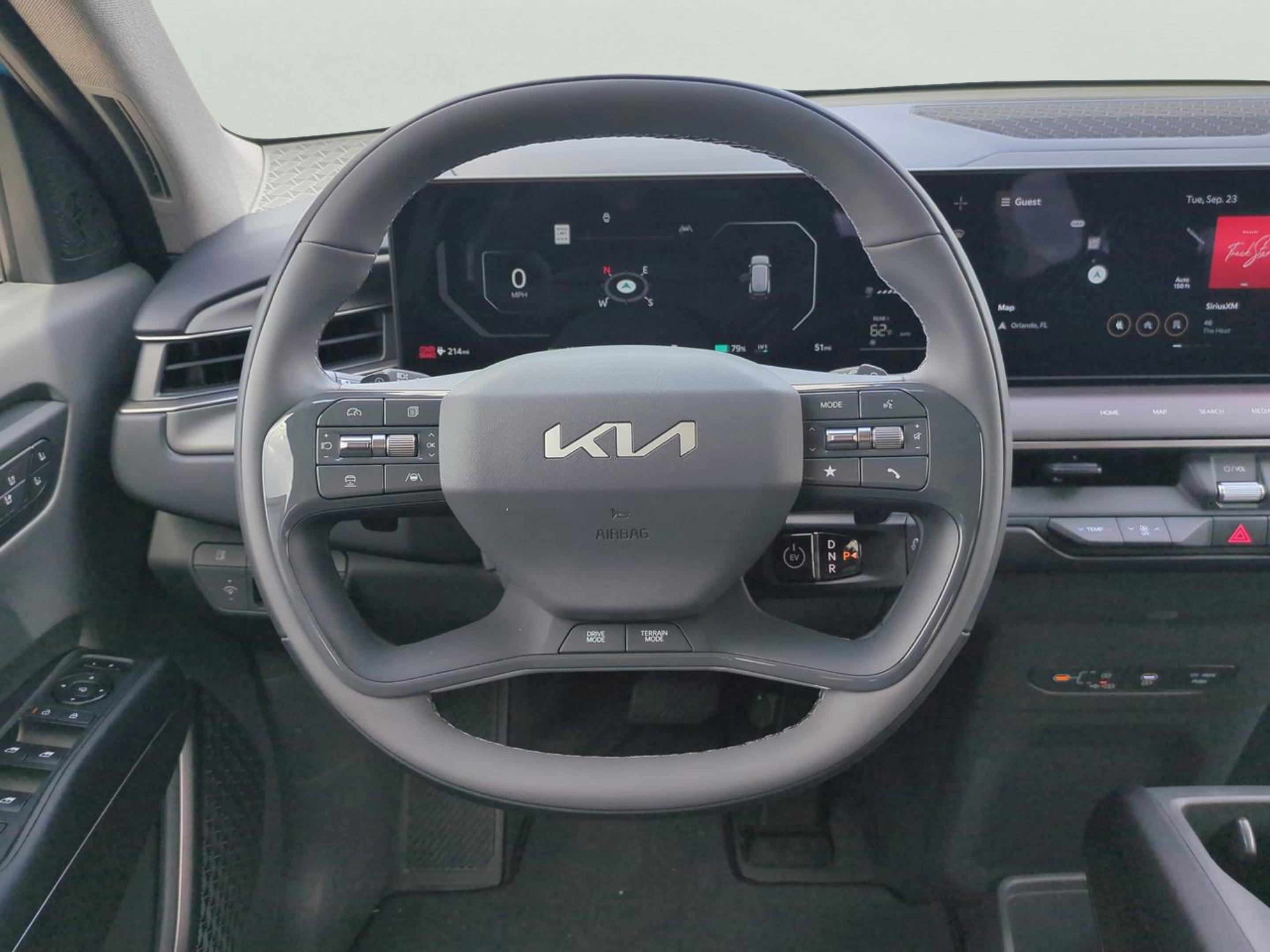 2026 Kia EV9 Wind photo 16
