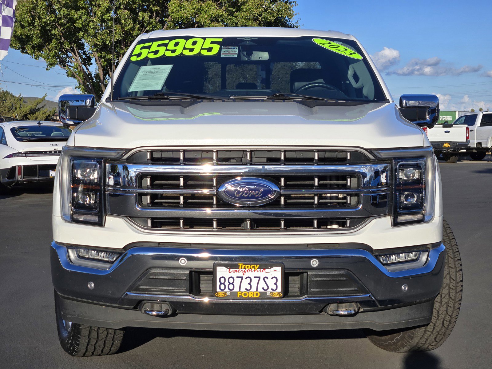 2023 Ford F-150 Lariat photo 2