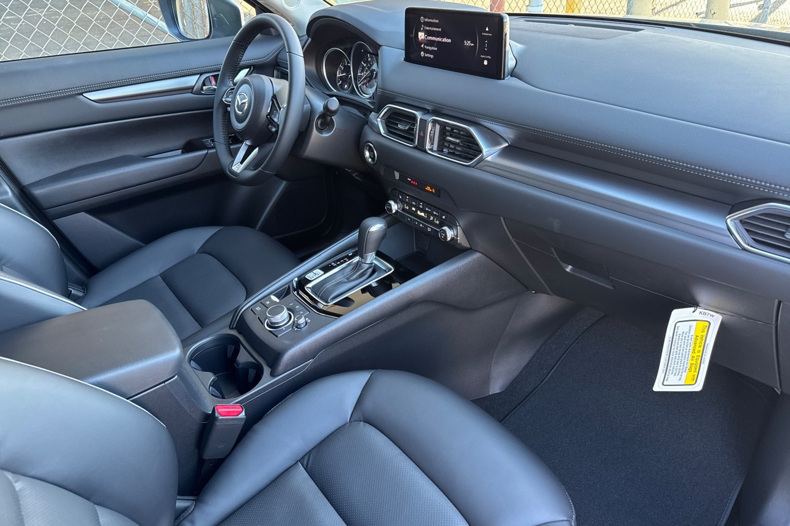 2025 Mazda CX-5 2.5 Select photo 16
