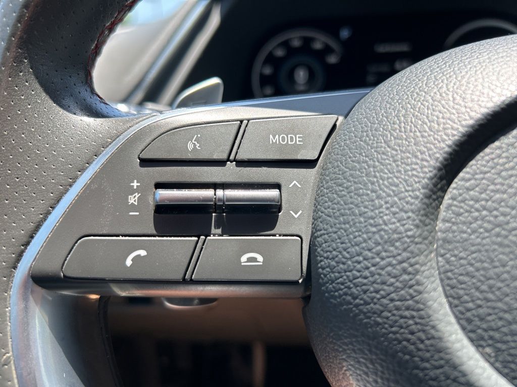 2023 Hyundai Sonata SEL Plus photo 22