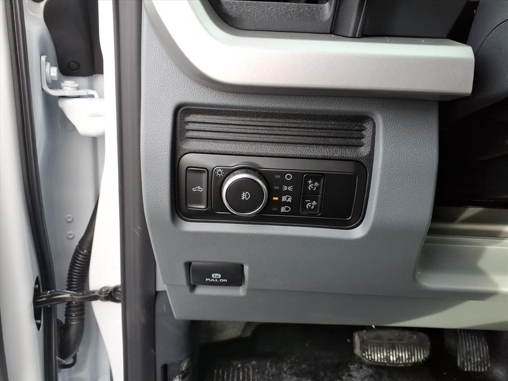 2026 FORD F-250 - Image 40