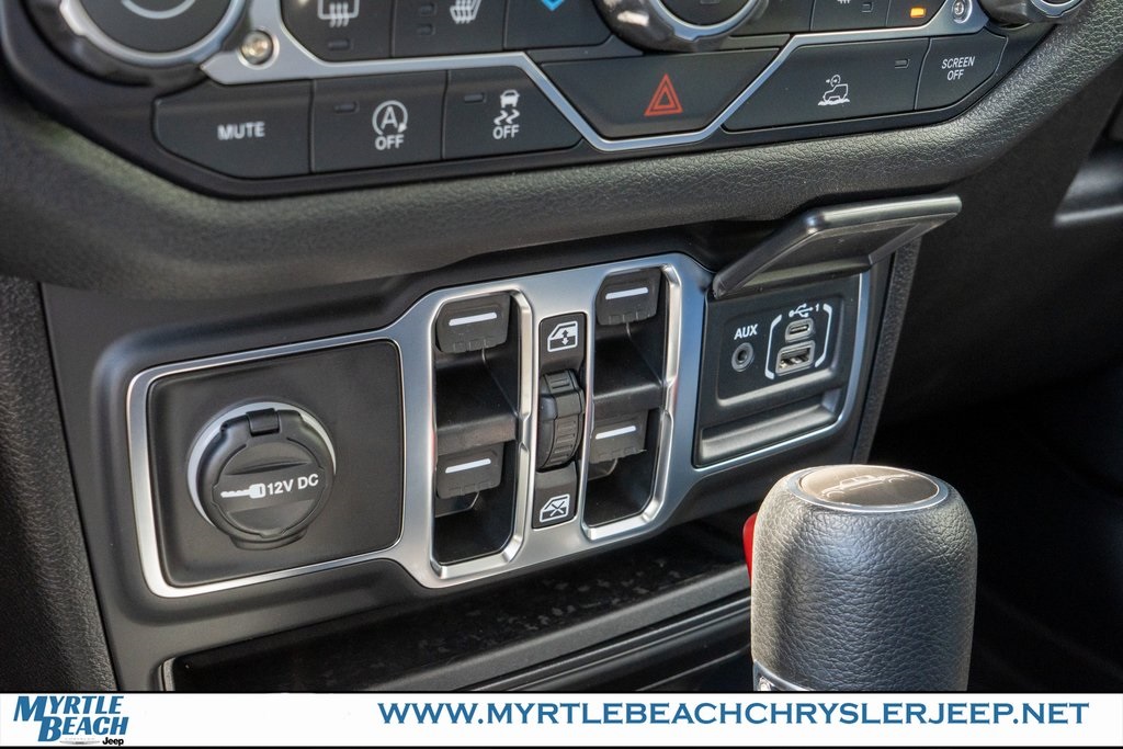 2025 Jeep Gladiator Sport S photo 21