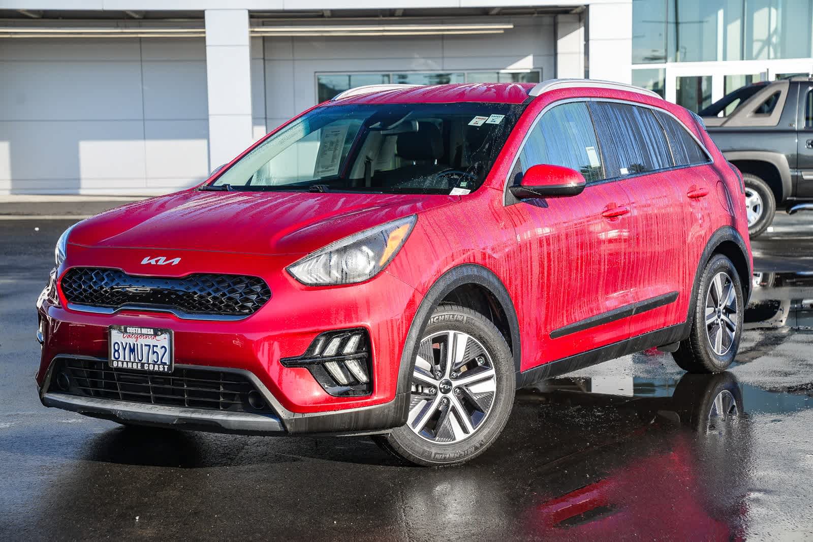2022 Kia Niro LXS's photo