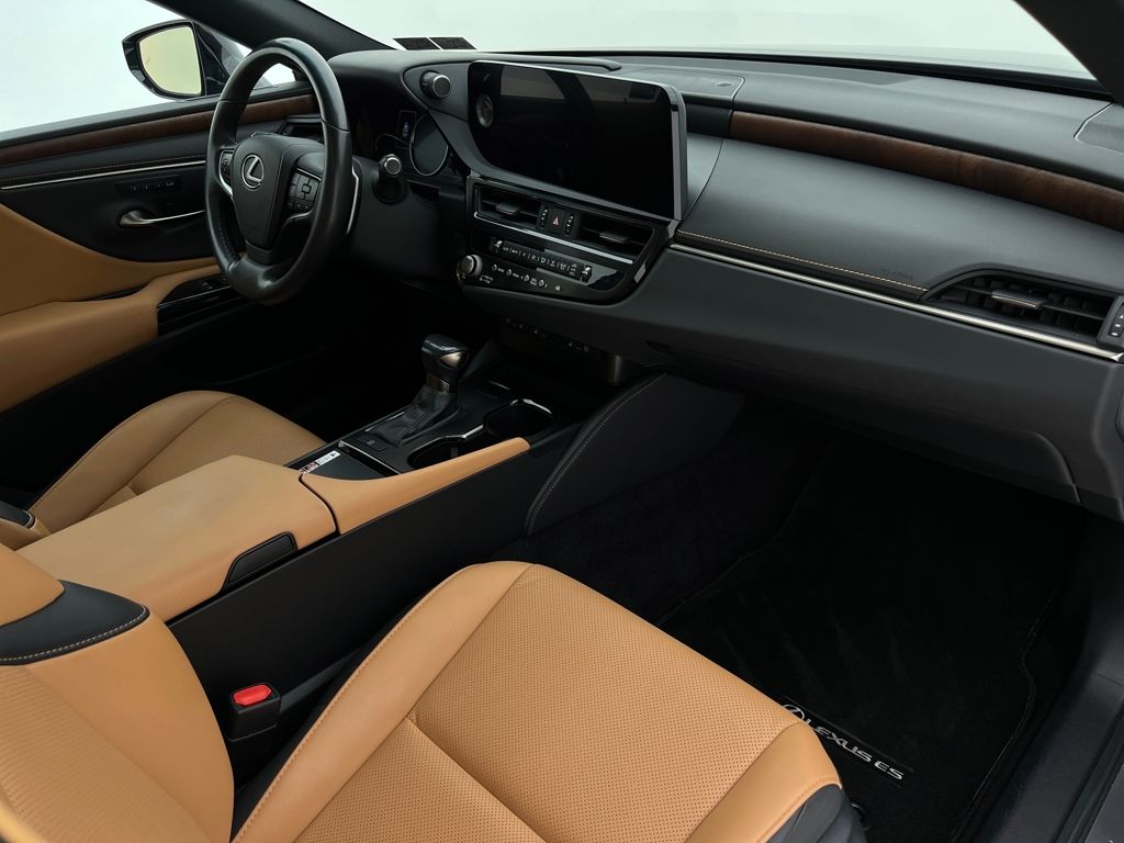 2023 Lexus ES 350 photo 15