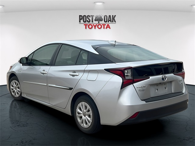 2022 Toyota Prius L photo 5