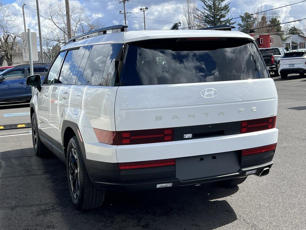 2025 Hyundai Santa Fe SEL photo 4