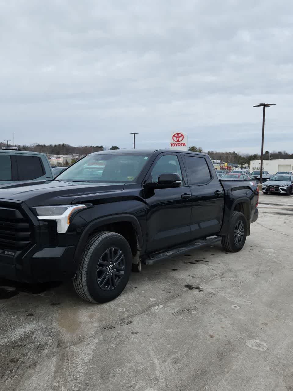 2024 Toyota Tundra SR5's photo