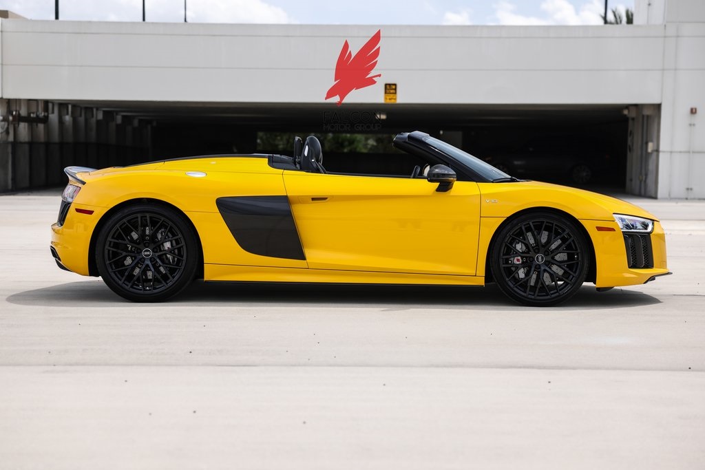 2018 Audi R8 Base's photo