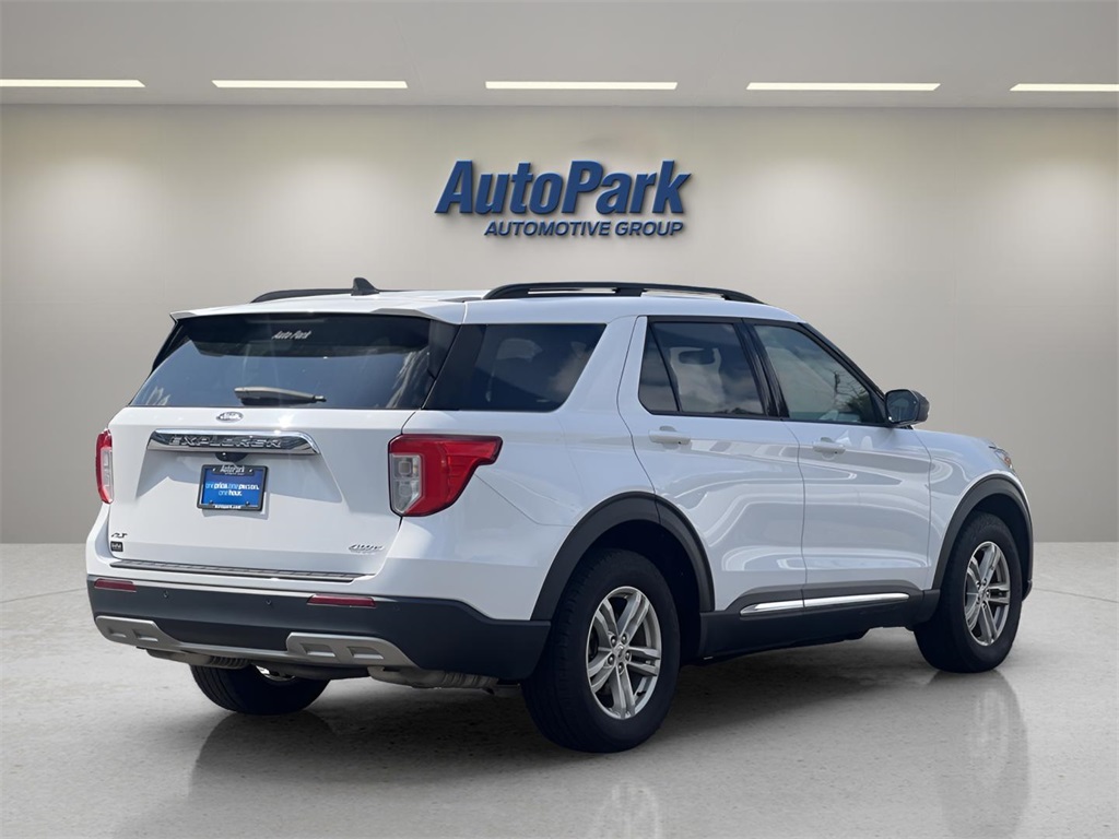 2022 Ford Explorer XLT photo 7