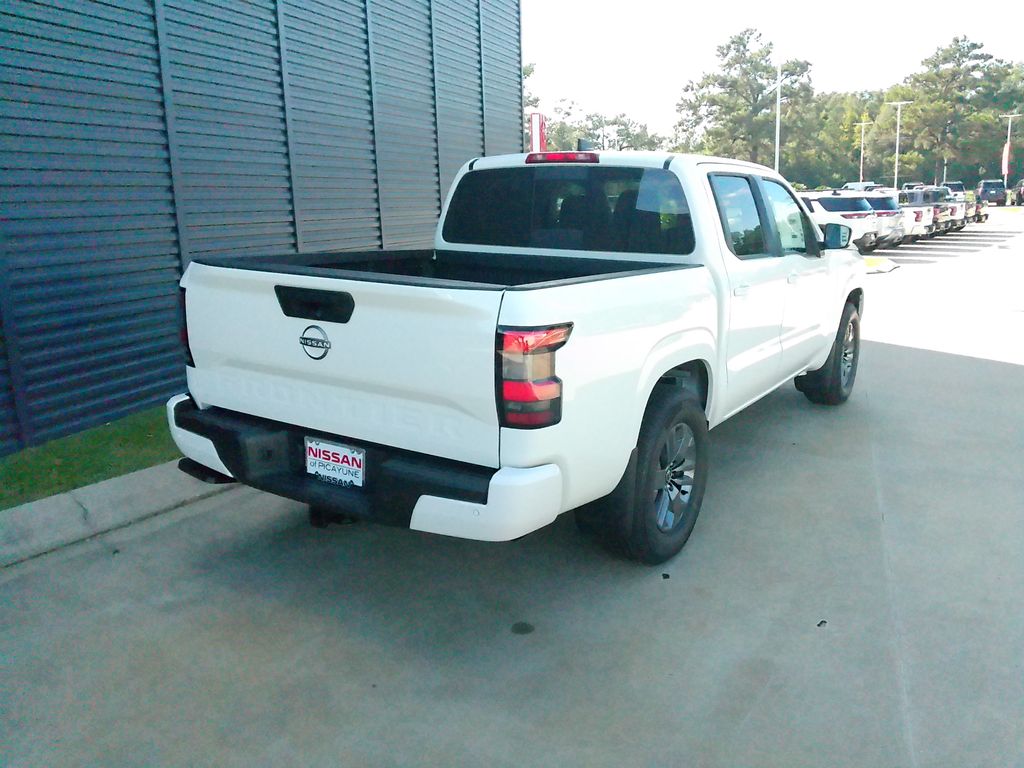 2026 Nissan Frontier Crew Cab PRO-4X photo 3