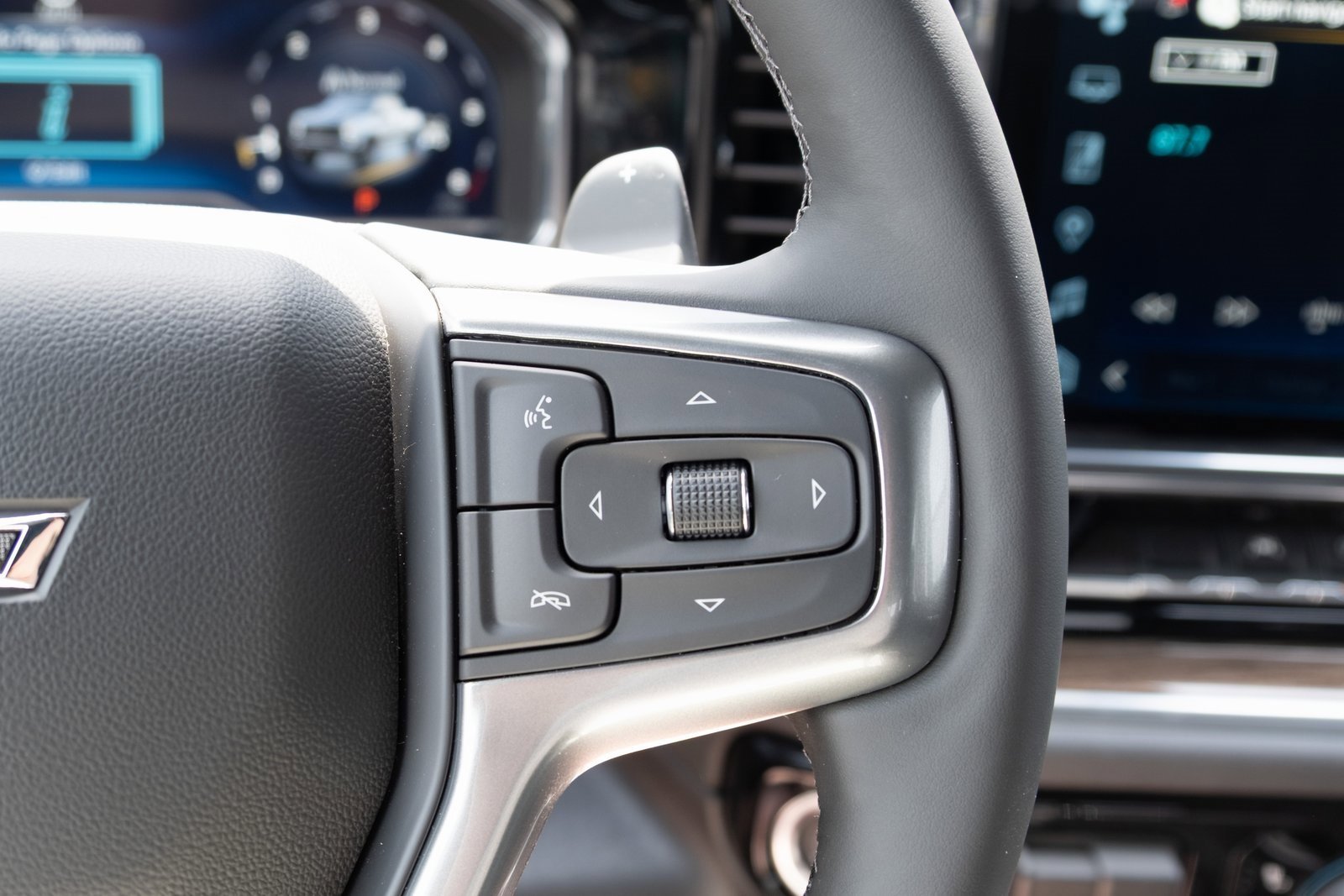 2025 Chevrolet Silverado 1500 LT Trail Boss photo 4