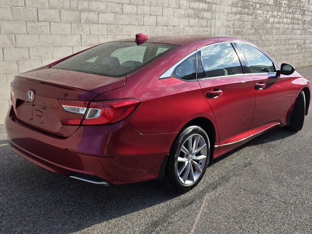 2022 Honda Accord LX photo 5