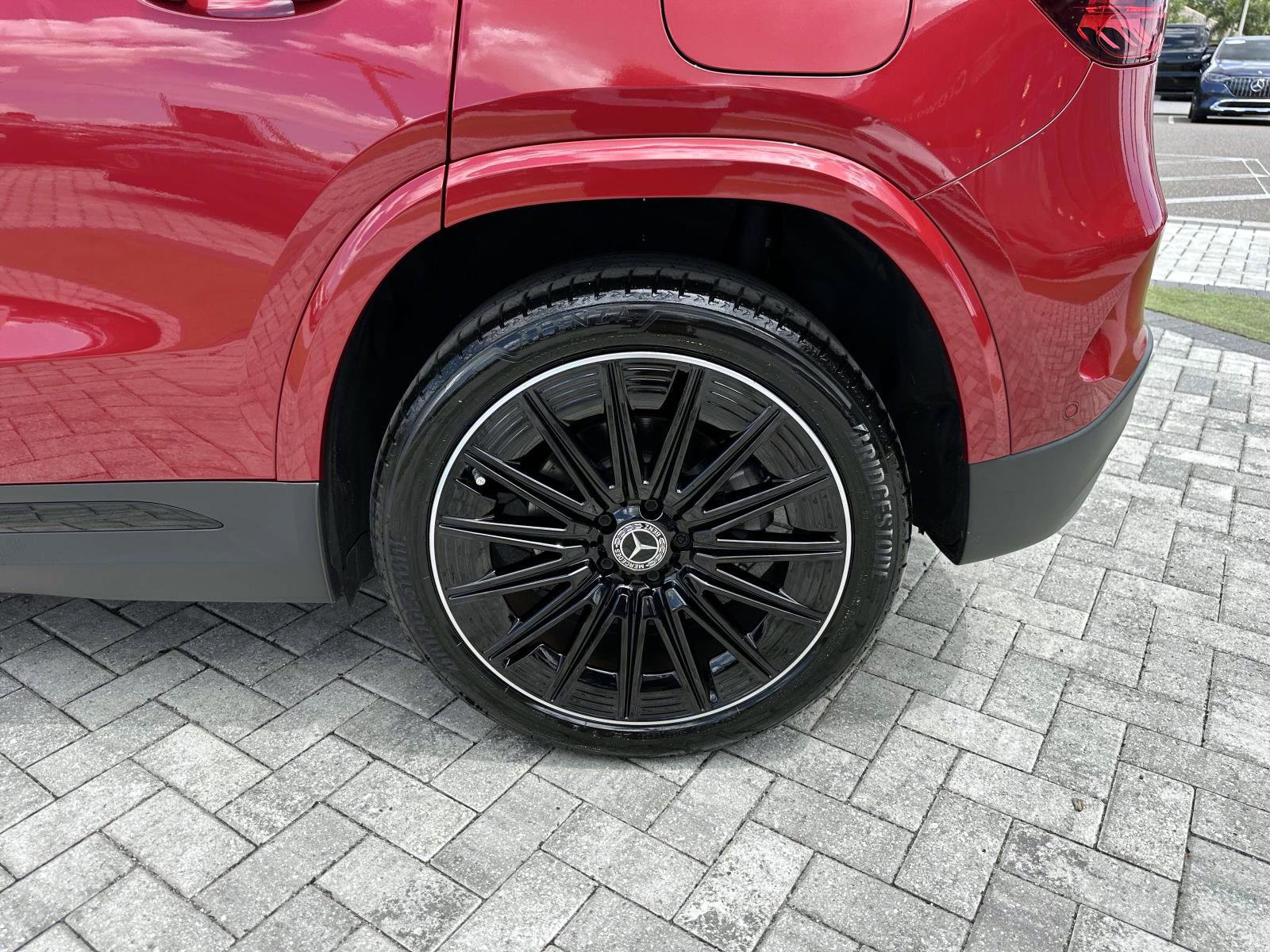 2025 Mercedes Benz GLA 250 AMG photo 11