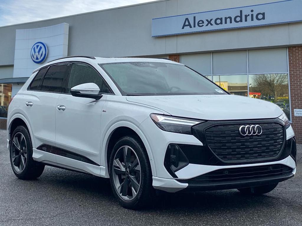 2023 Audi Q4 e-tron Premium Plus's photo