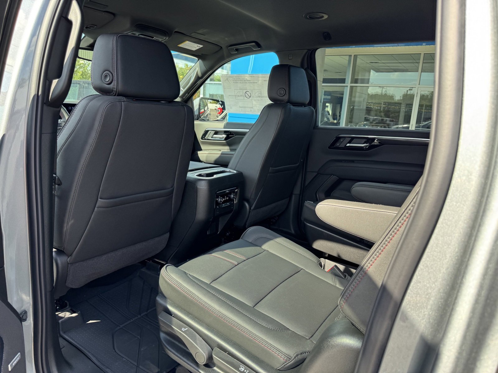 2026 Chevrolet Suburban RST photo 20