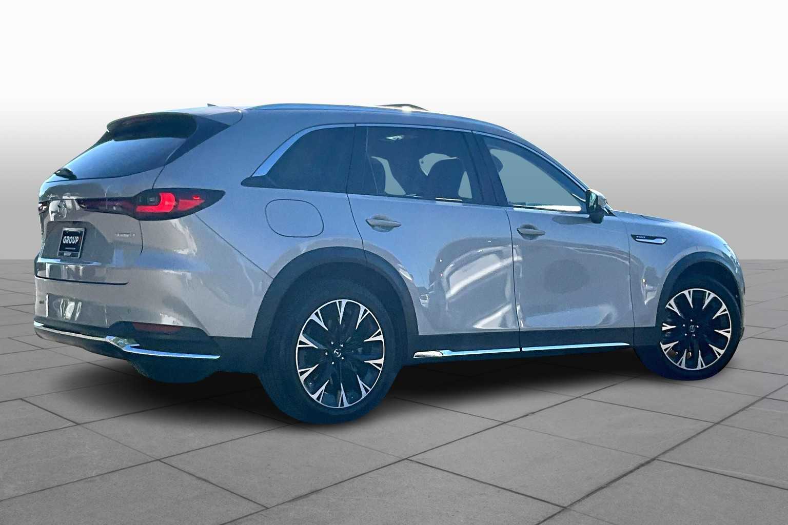 2024 Mazda CX-90 Premium photo 11