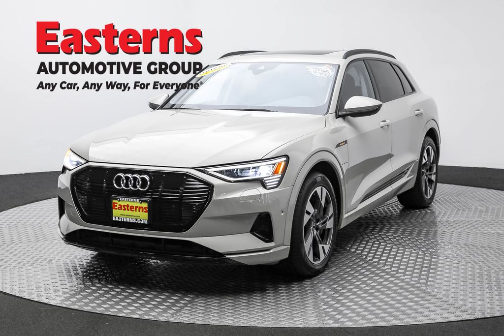 2021 Audi e-tron Premium