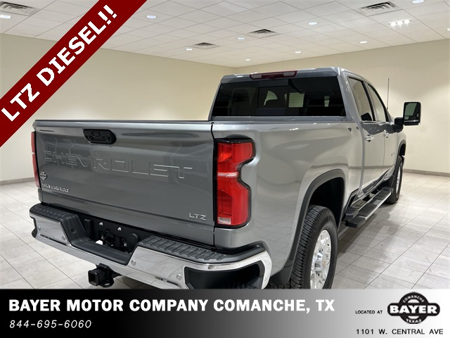 2025 Chevrolet Silverado 2500HD LTZ photo 4