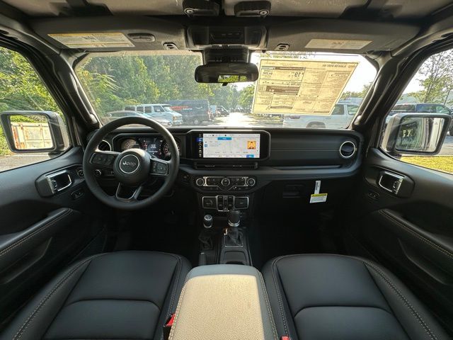 2025 Jeep Gladiator Sport photo 3