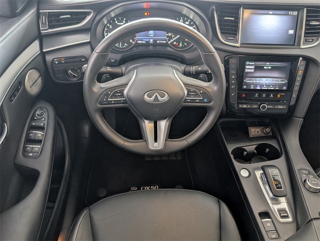 2025 Infiniti QX50 Luxe AWD photo 7