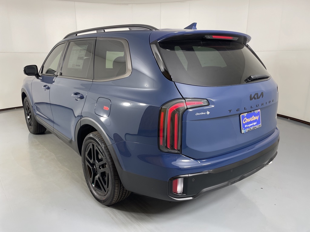 2025 Kia Telluride SX Prestige X-Line photo 2