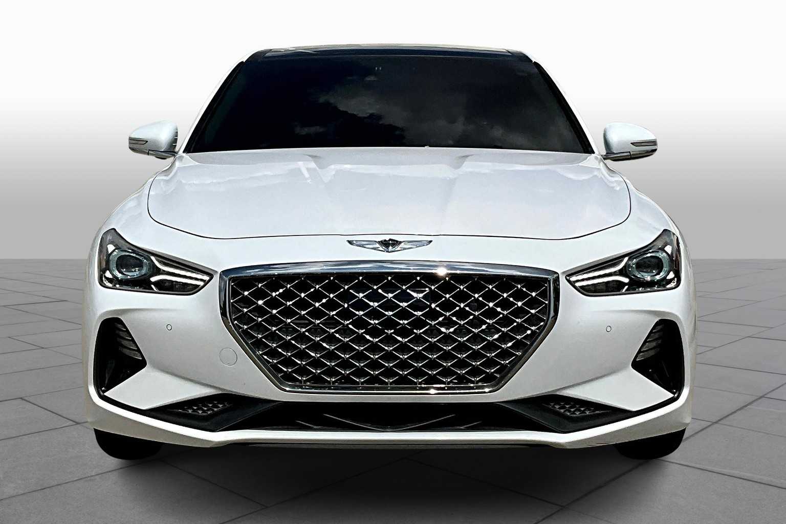 2019 Genesis G70 3.3T Advanced photo 3