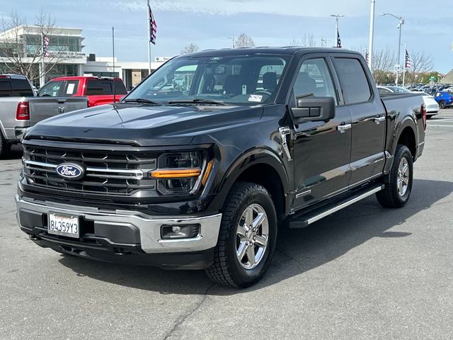 2024 Ford F-150 XLT photo 2