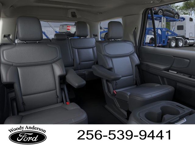 2025 Ford Expedition photo 9