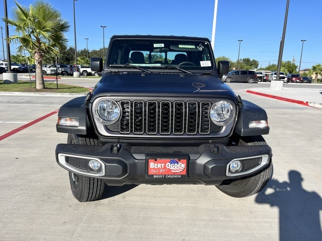 2025 Jeep Gladiator Sport photo 2
