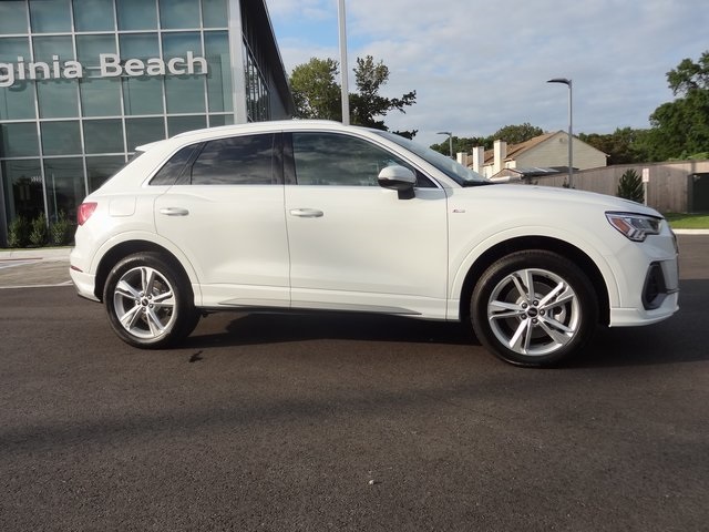 2024 Audi Q3 Premium S line photo 2