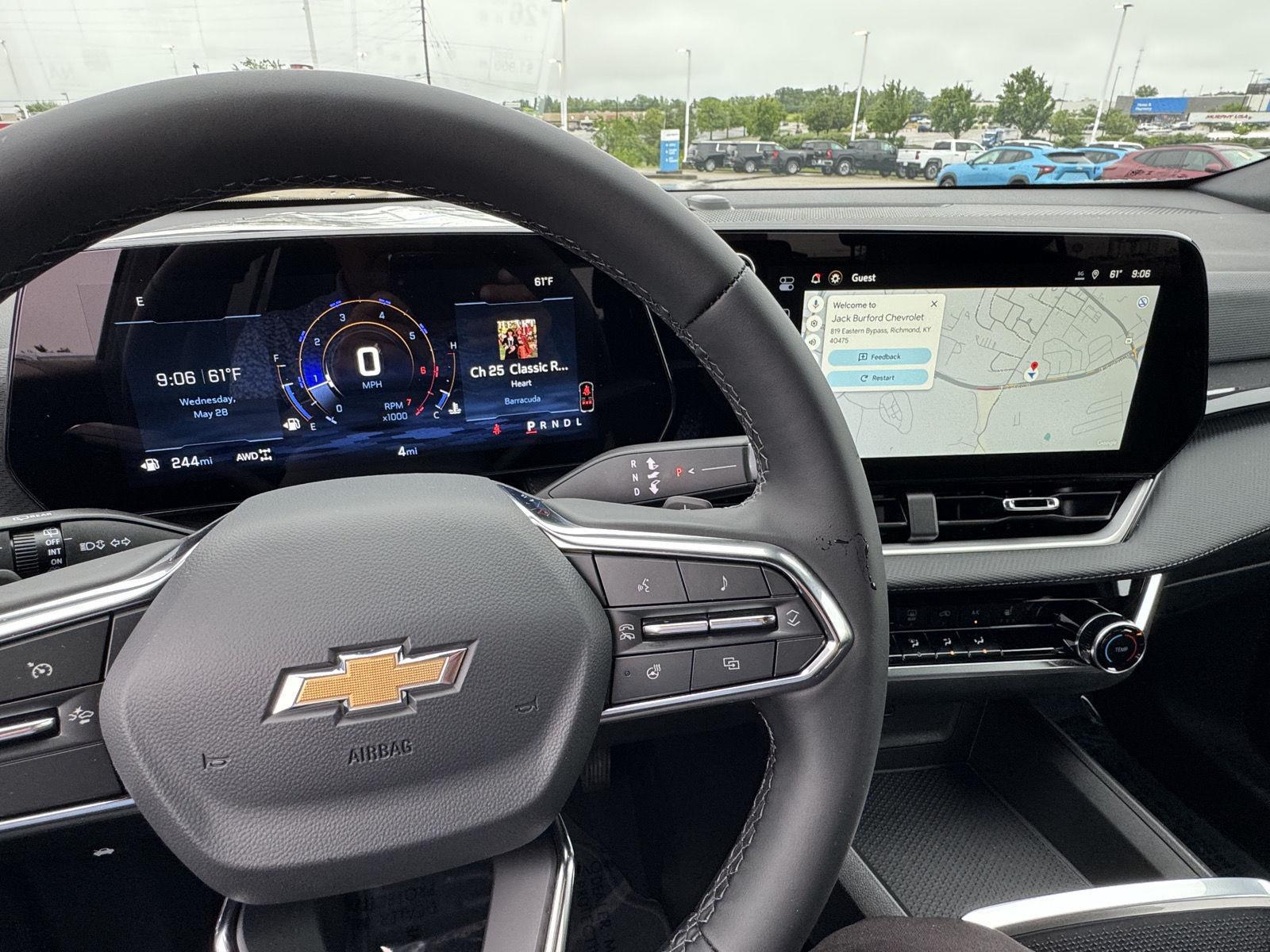 2026 Chevrolet Equinox LT photo 14