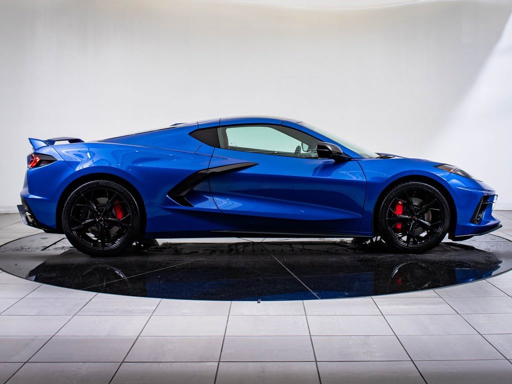 2021 Chevrolet Corvette Stingray photo 11