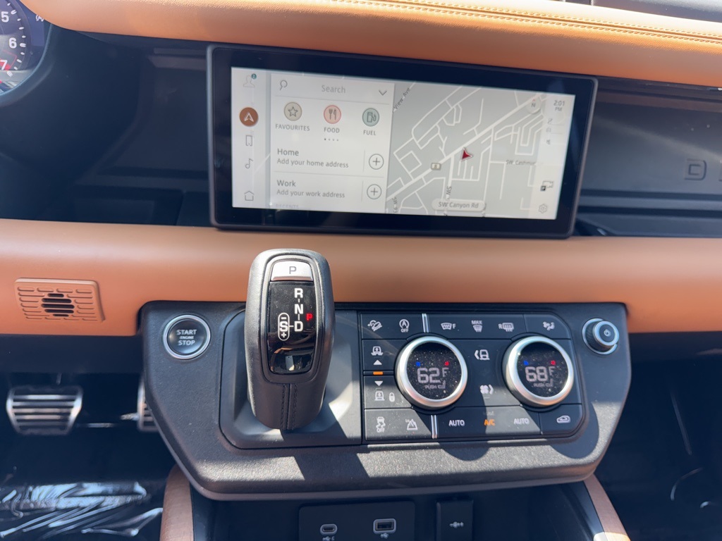 2020 Land Rover Defender 110 X photo 19