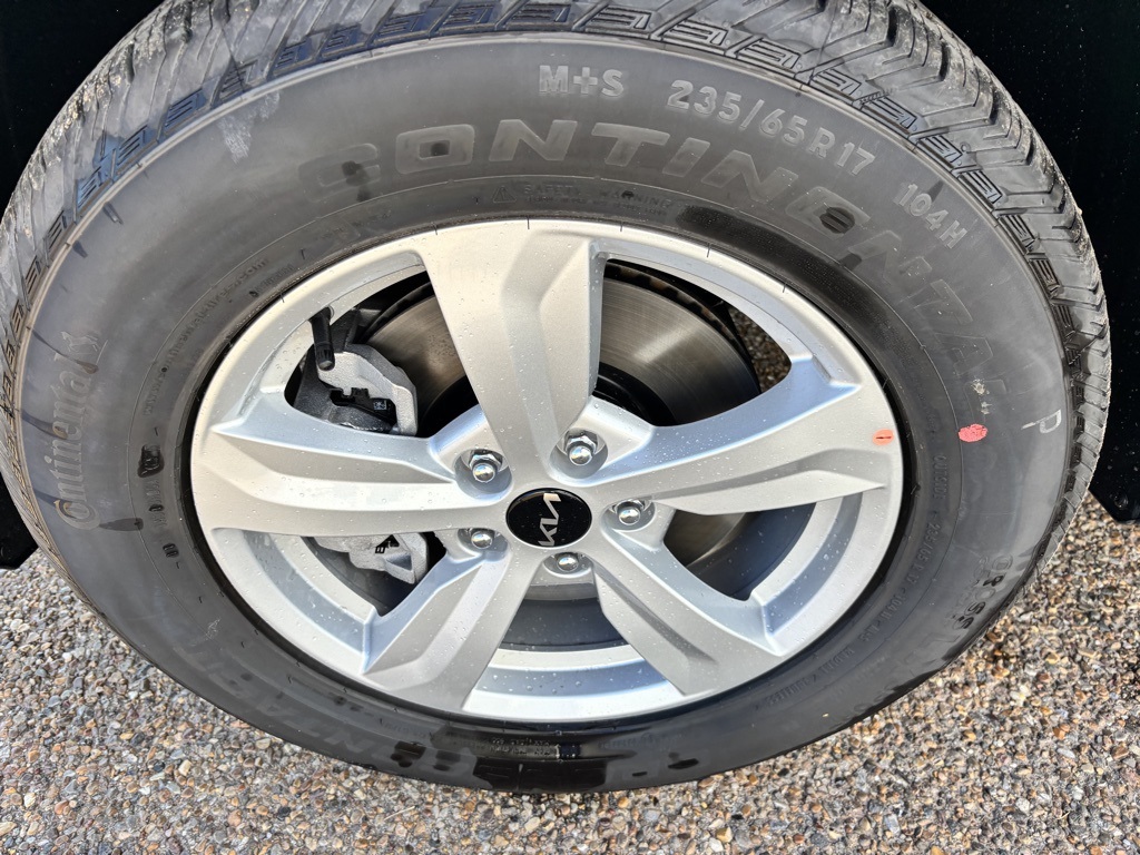 2026 Kia Sorento LX photo 20
