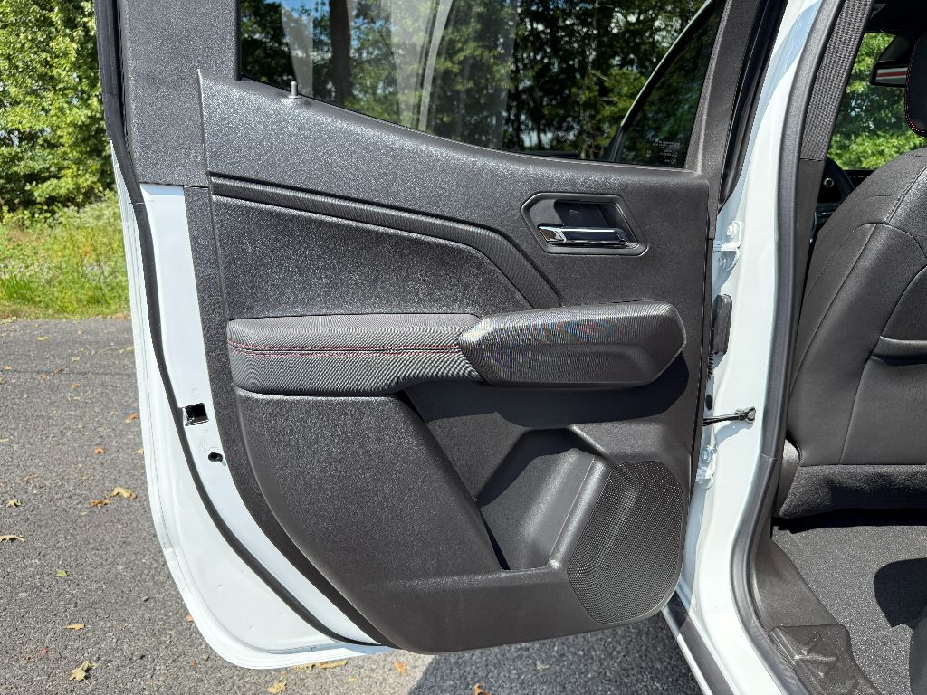 2026 Chevrolet Colorado Z71 photo 24