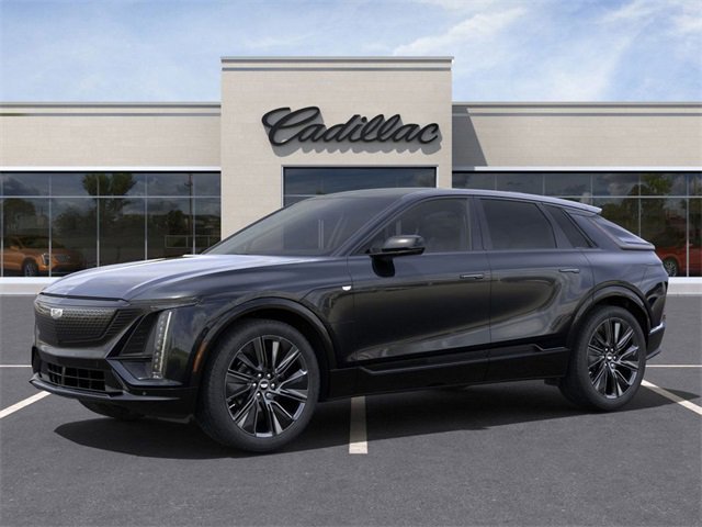 2025 Cadillac Lyriq Sport photo 2
