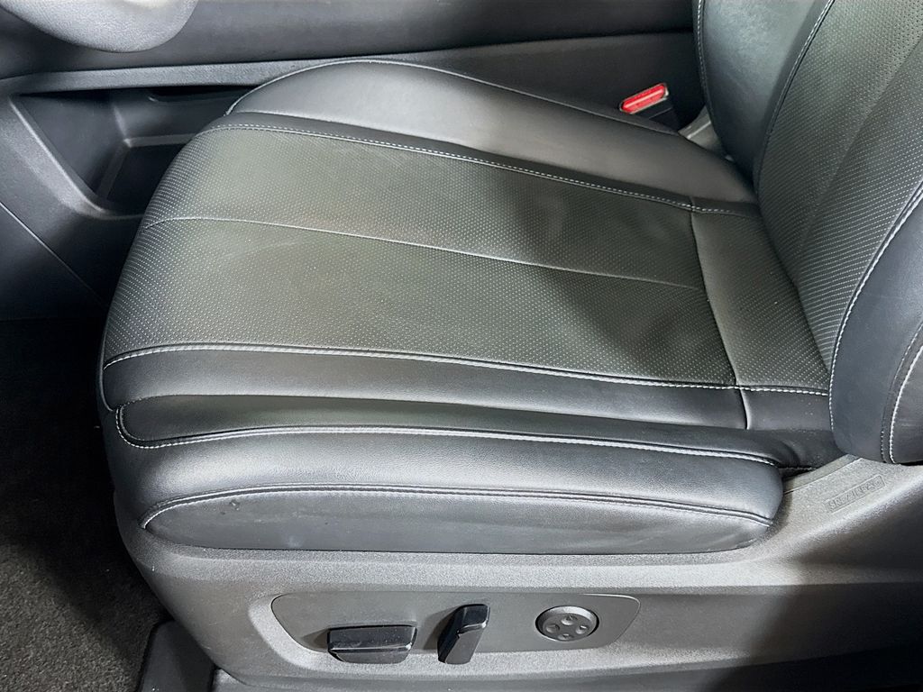 2023 Infiniti QX60 Luxe photo 22