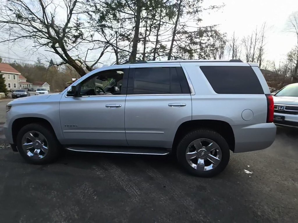 2018 Chevrolet Tahoe Premier photo 3