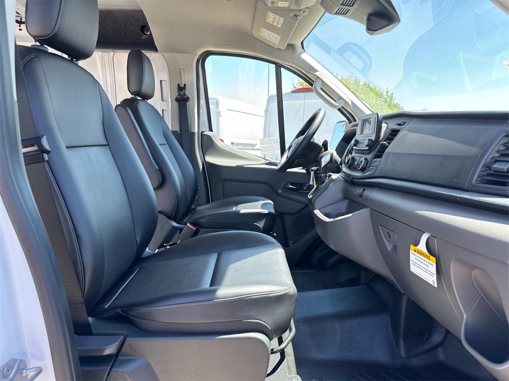 2025 Ford Transit Cargo Van photo 16
