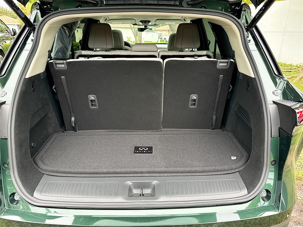 2026 Infiniti QX60 Luxe photo 28